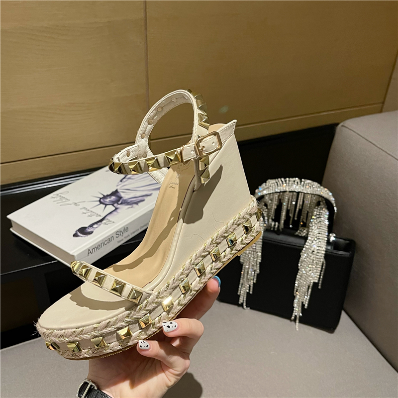 2026 New Rivet Single-Buckle Wedge Heel Sandals for Women 34-39 - Image 3