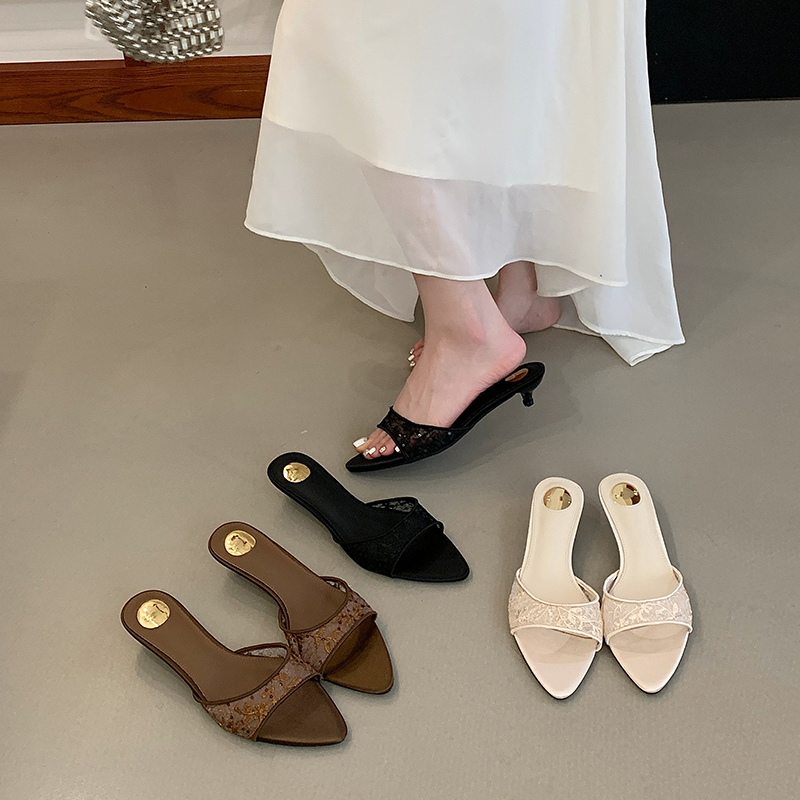 2026 Summer Fashion Cat Heel Sandals French Simple One-Bar Slippers Pointed Toe Mesh Elegant Outdoor Slippers