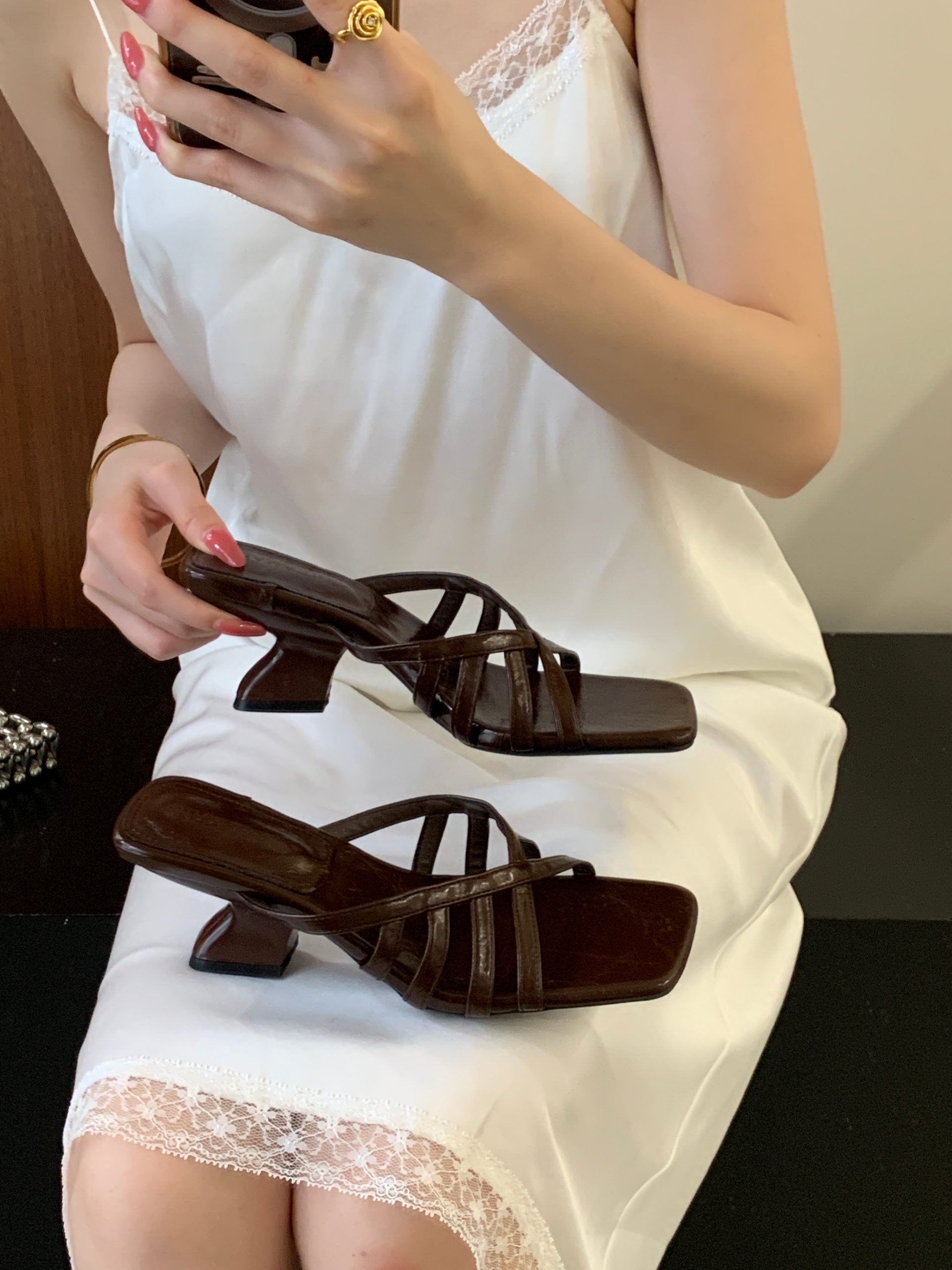 Women's Retro Wedge Heel Square Toe Slippers 2026 New Summer Strappy Open Toe Sandals - Image 3