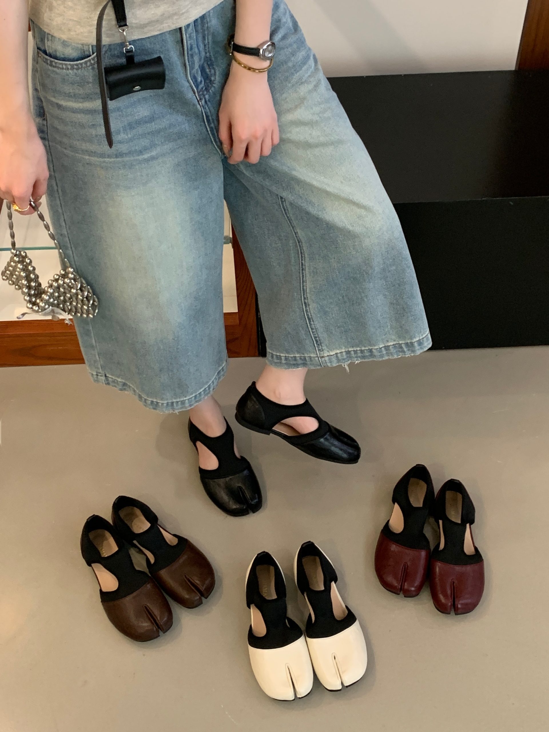 2026 New Split Toe Flat Mary Jane Slippers for Women - Casual Hollow Out PU Leather Shoes